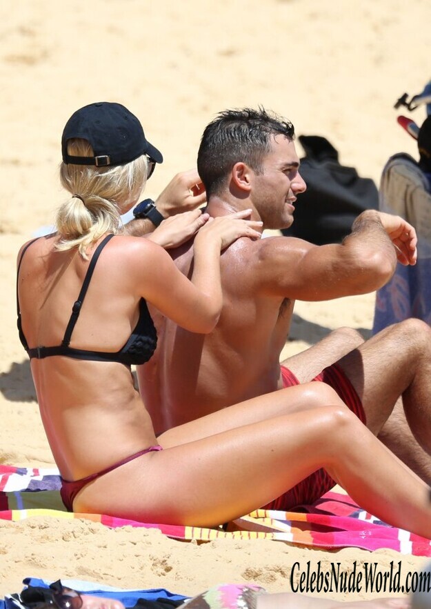 Renae Ayris Bikini 150347