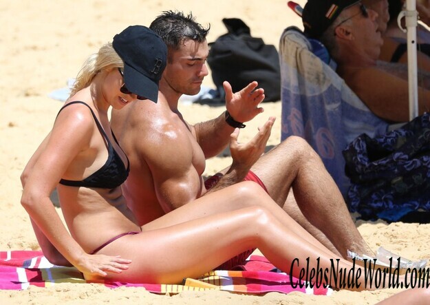 Renae Ayris Bikini 150349