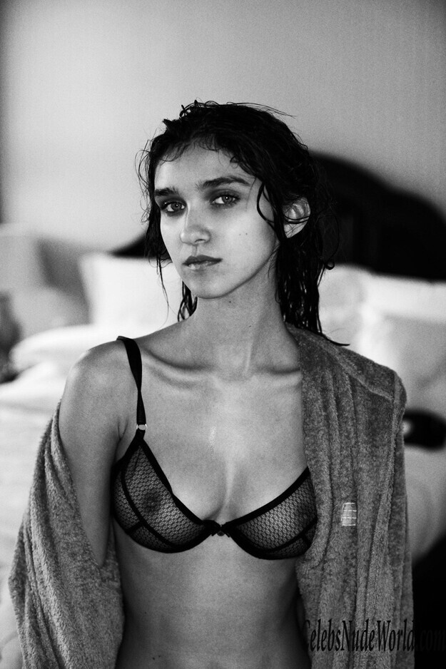 Sexy pics of Paula Bulczynska 150497