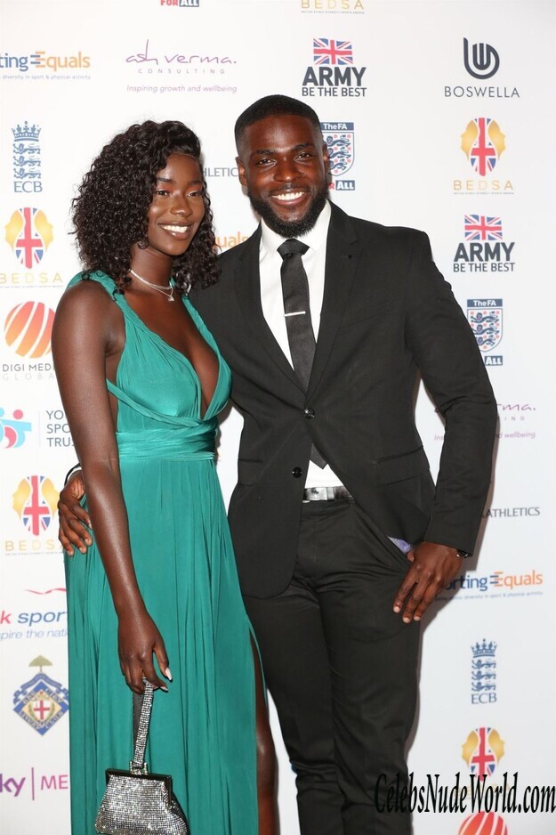 Priscilla Anyabu Cleavage 150631