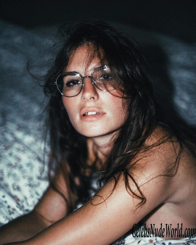 Pauline Santamaria Hot 150744