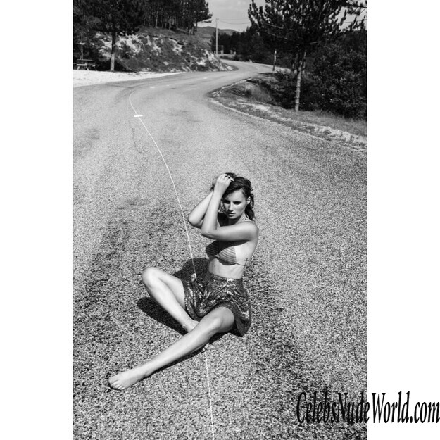 Pauline Santamaria Hot 150748