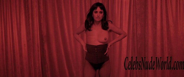 Penelope Cruz Nude Pics 151311