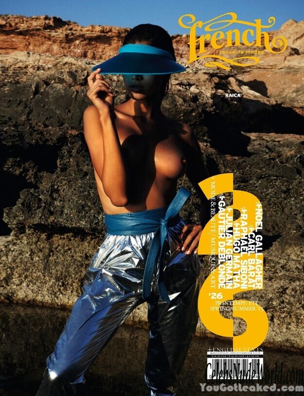 Topless photoset of Raica Oliveira 151514