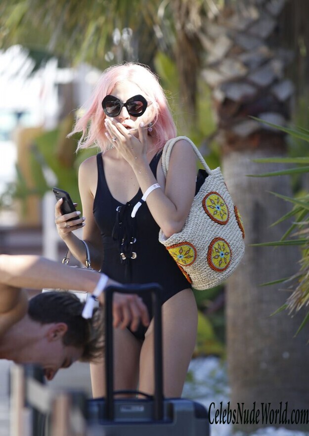 Pixie Lott Sexy 151780