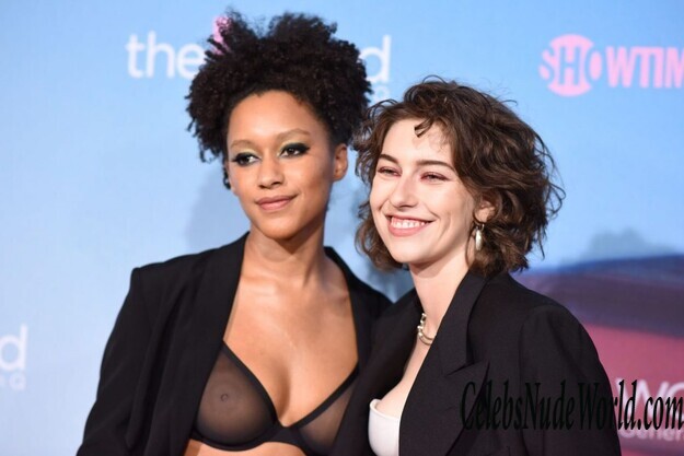 Quinn Wilson Cleavage 151973