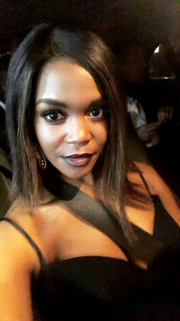 Oti Mabuse Cleavage 152046