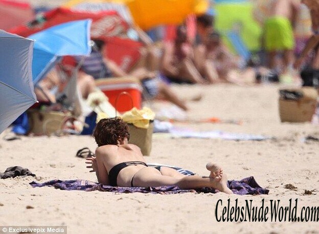 Paz Vega Sexy Photos 152371