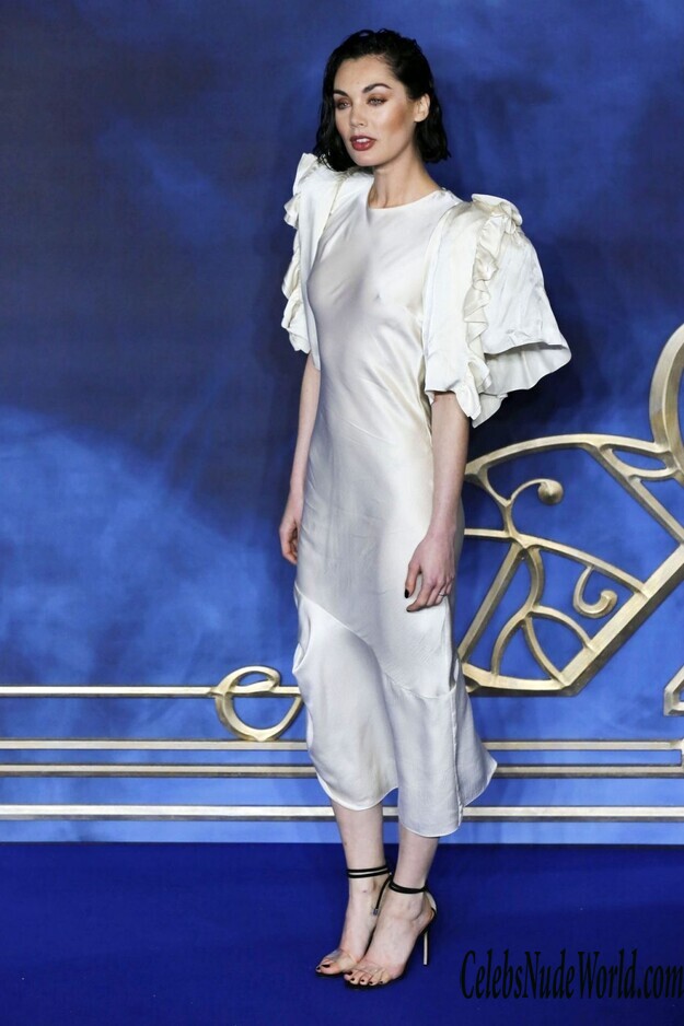 Poppy Corby Tuech Sexy 152658