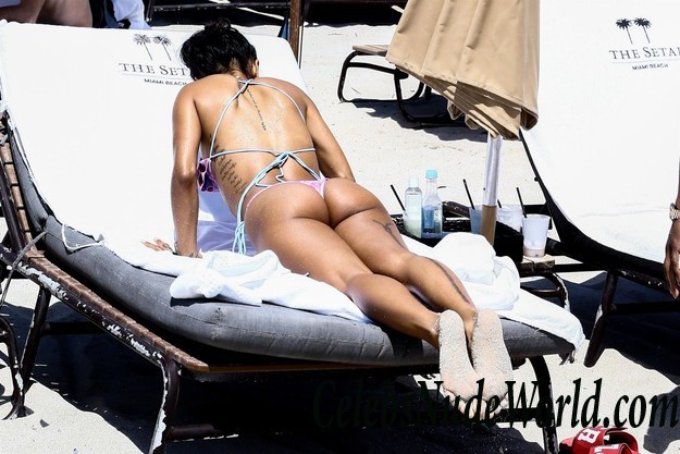 Karrueche Tran Thong Bikini On The Beach In Miami 15282