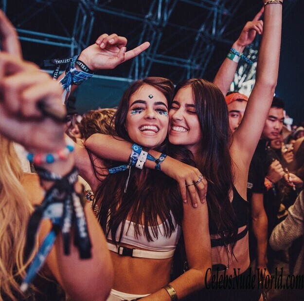 Renee Herbert Sexy 152868