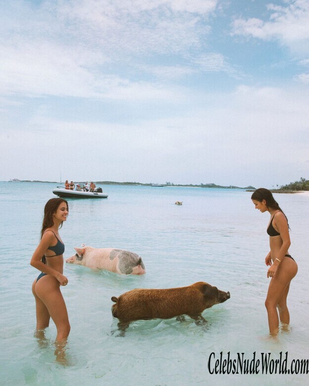 Renee Herbert Sexy 152883