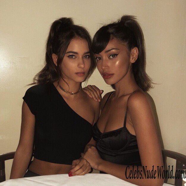 Renee Herbert Sexy 152941