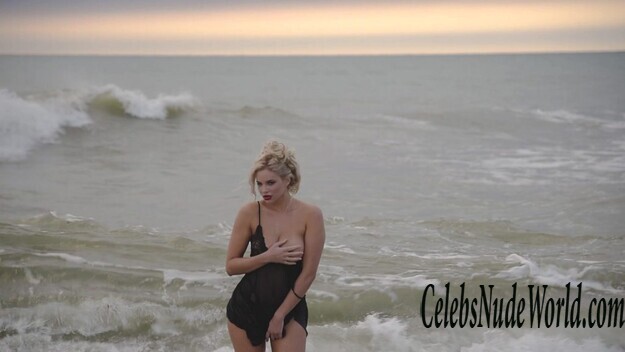 Ria Antoniou Nude 153426