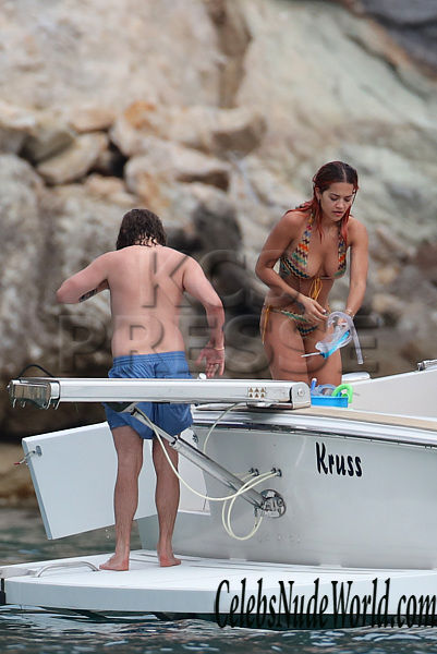 Rita Ora Topless 153487