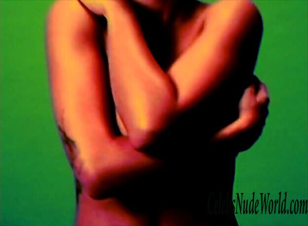 Rita Ora Topless 153507