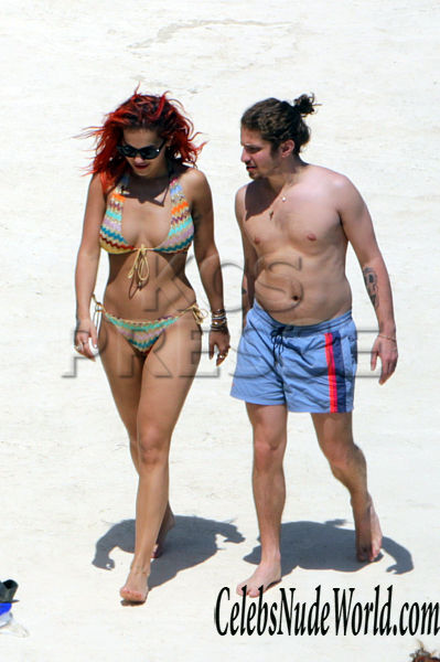 Rita Ora Topless 153523