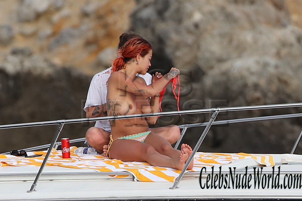 Rita Ora Topless 153566