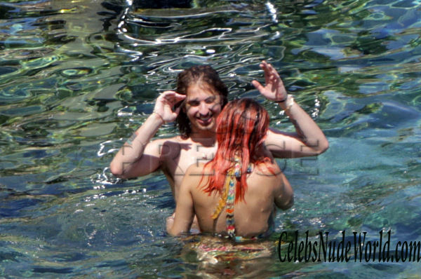 Rita Ora Topless 153592