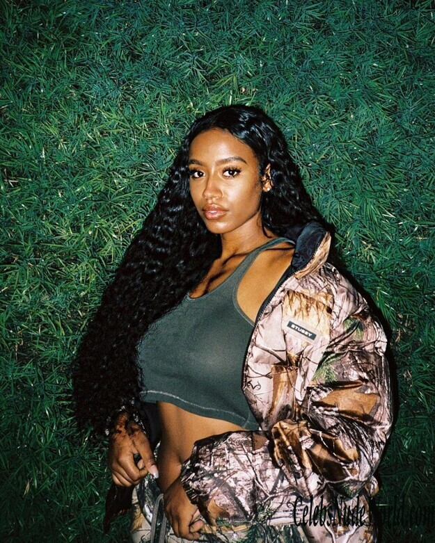 Raven Tracy Hot 153804