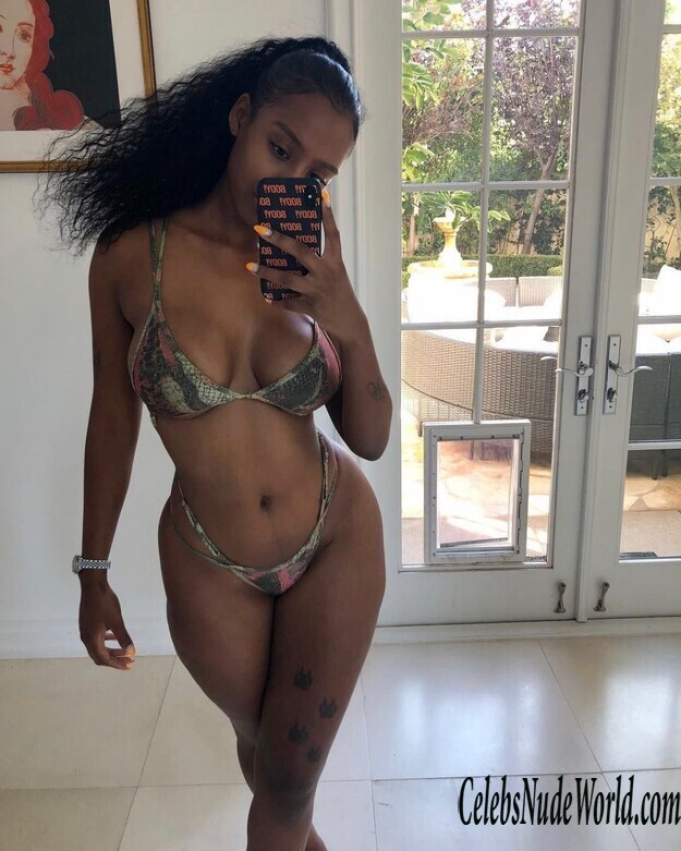 Raven Tracy Hot 153827