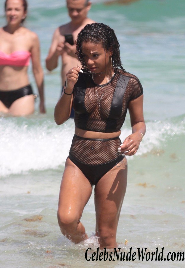 Christina Milian Wearing A Bikini In Miami 15443