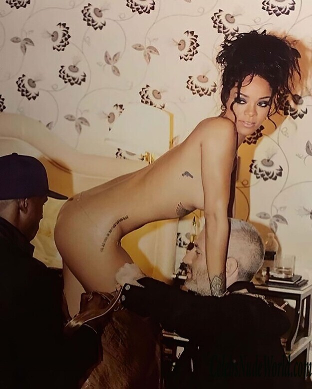 Rihanna Naked