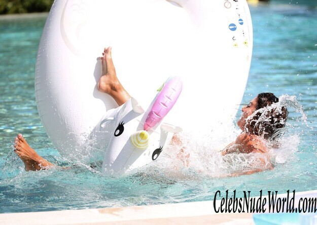 Rebekah Vardy Bikini 154510