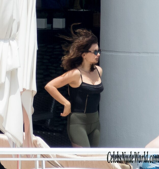 Penelope Cruz Is Our MILF Latina Of The Month 154624