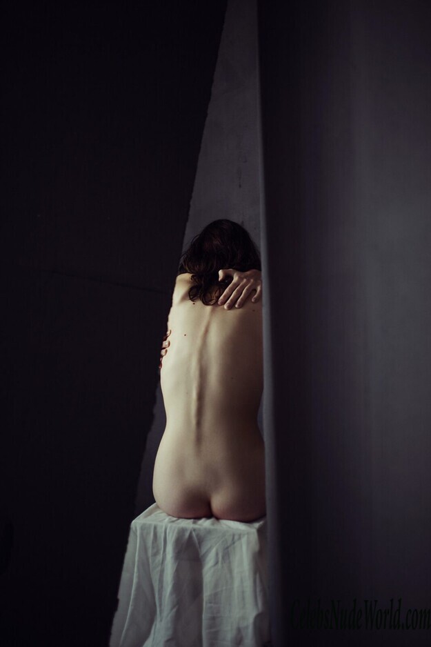 Pauline Korzun Nude 154694