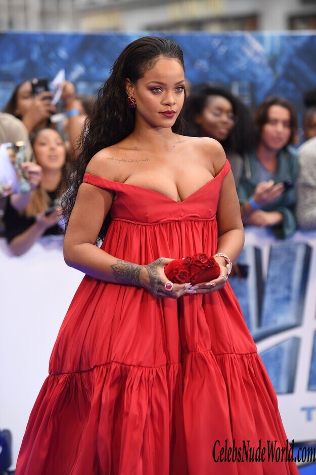 Rihanna Sexy 154882