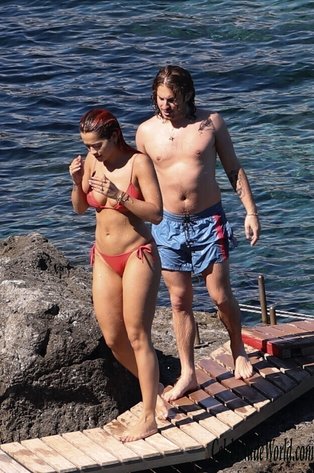 Rita Ora Sexy 155158