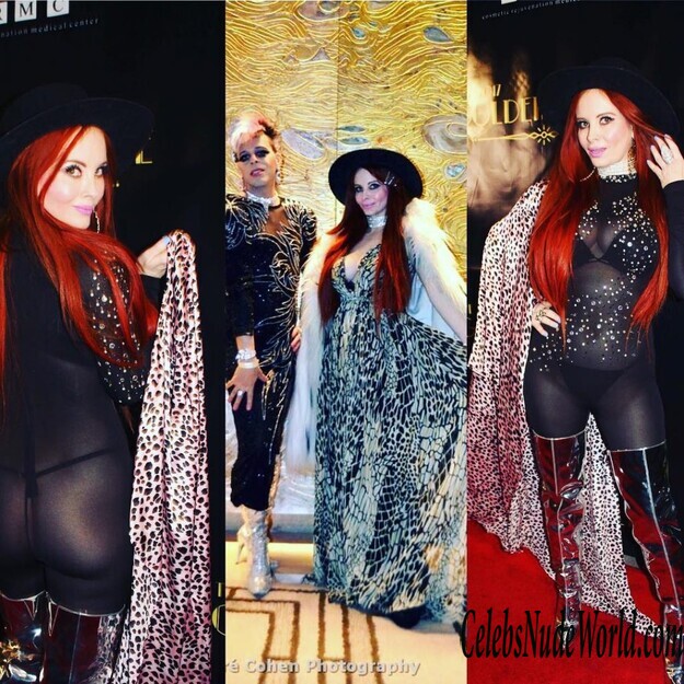 Phoebe Price's Several Beautiful Looks 155598