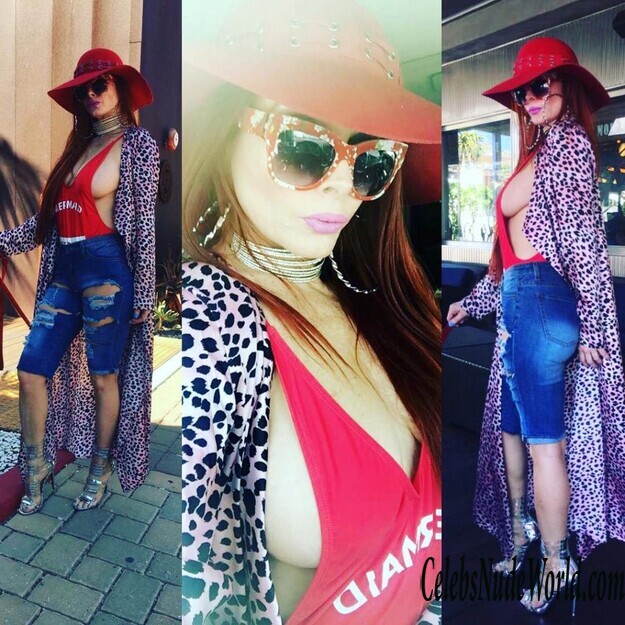 Phoebe Price's Several Beautiful Looks 155610