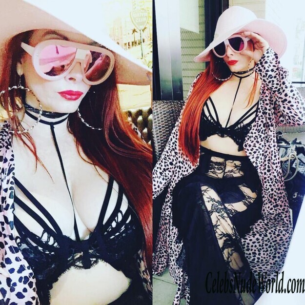 Phoebe Price's Several Beautiful Looks 155614