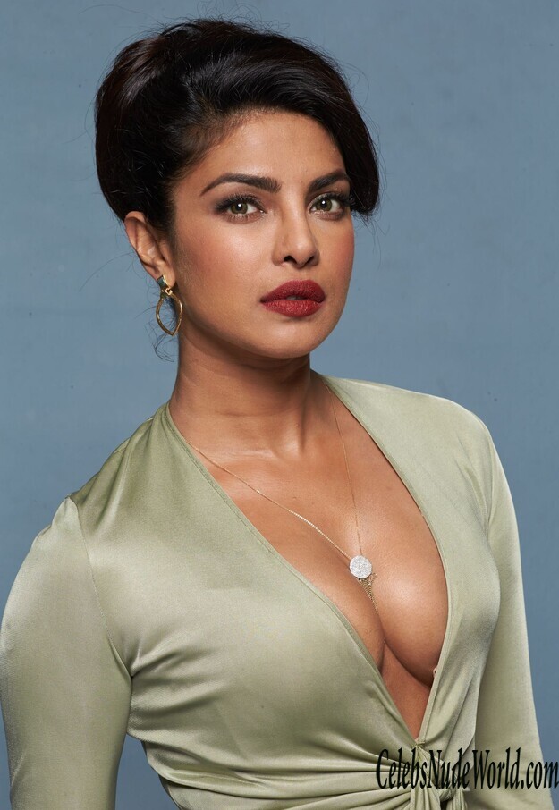 Priyanka Chopra Is Your Favorite Indian Babe 155831