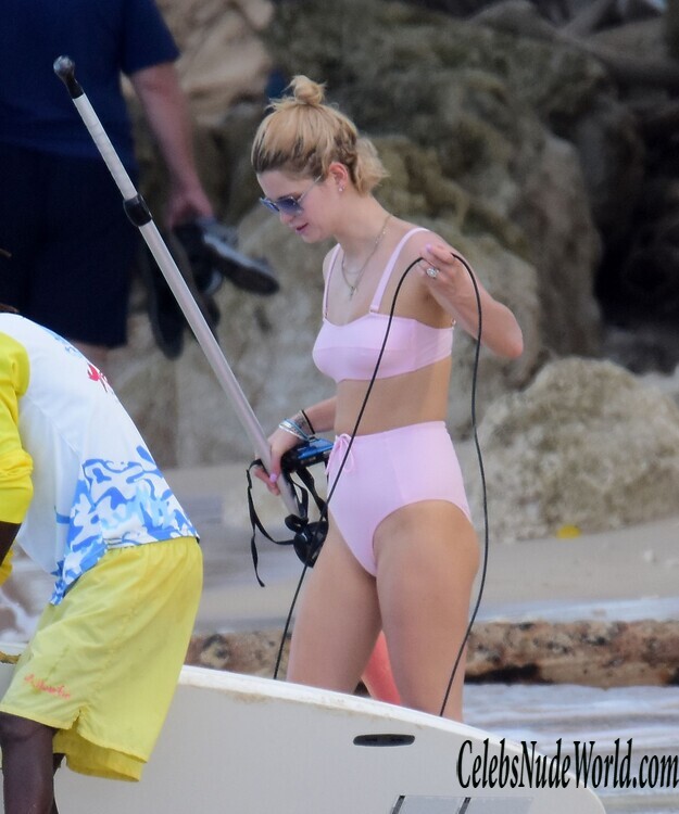 Pixie Geldof Bikini 156305