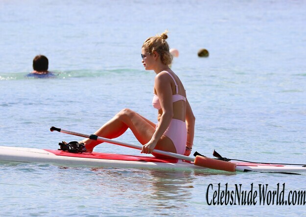 Pixie Geldof Bikini 156324