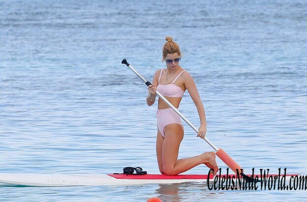 Pixie Geldof Bikini 156357