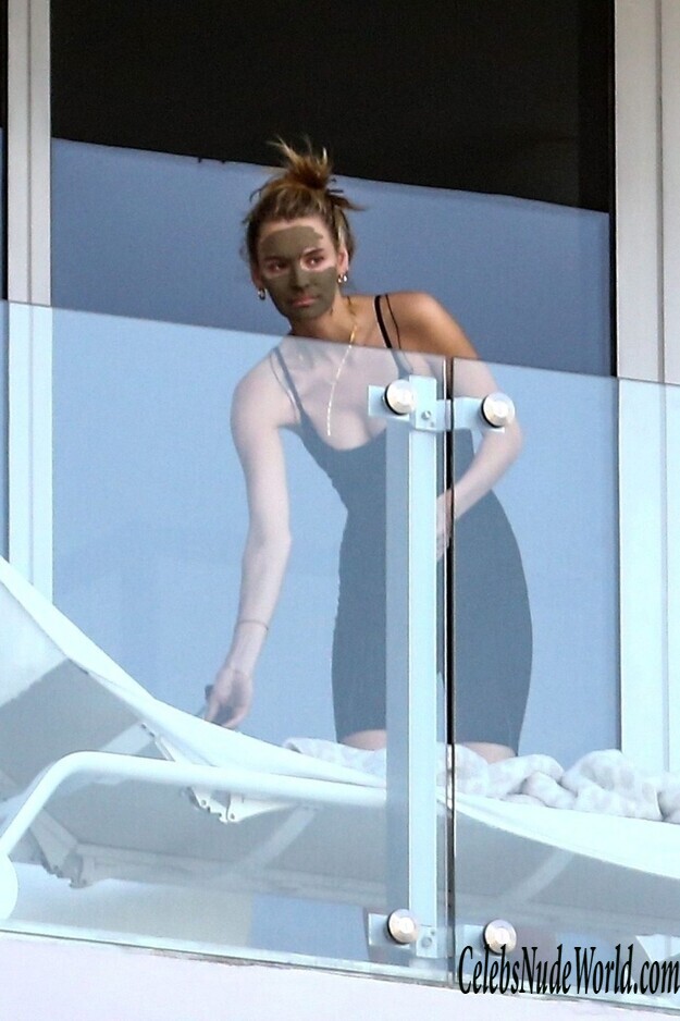 Roosmarijn de Kok Hot 156722