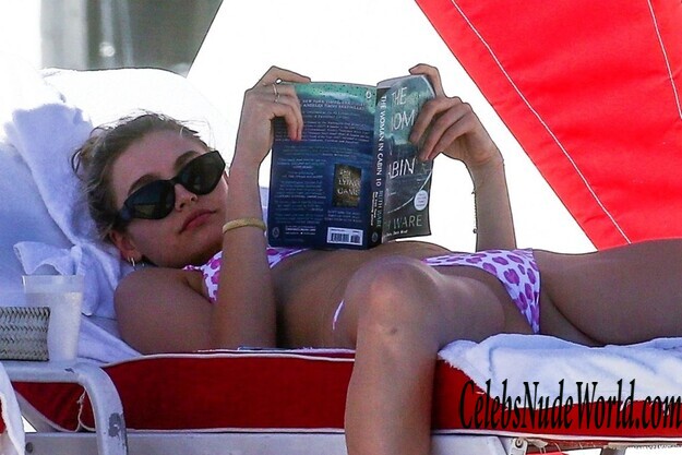 Roosmarijn de Kok Bikini 157107