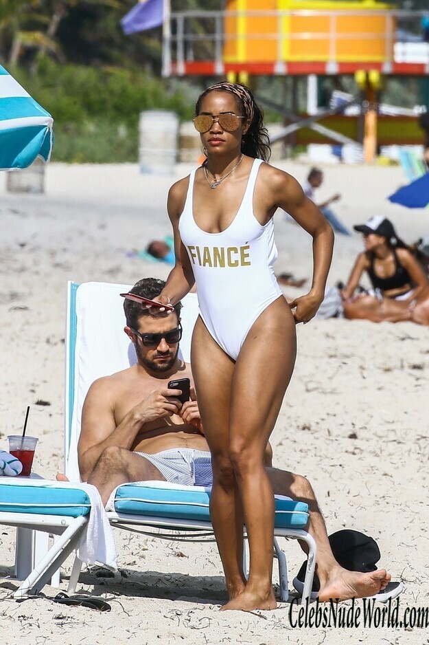 Rachel Lindsay Sexy 157360