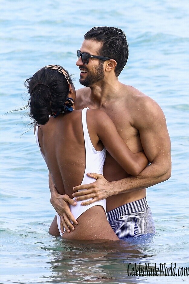 Rachel Lindsay Sexy 157368