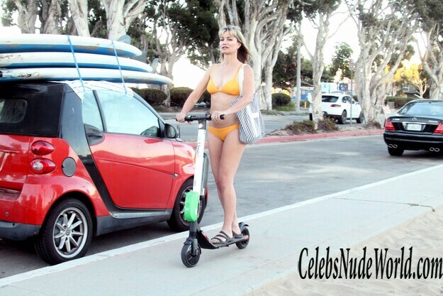 Rena Riffel Bikini 157439