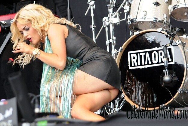 Rita Ora booty pics 157811