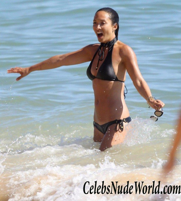 Myleene Klass Wearing A Bikini On The Beach In Portugal 15959
