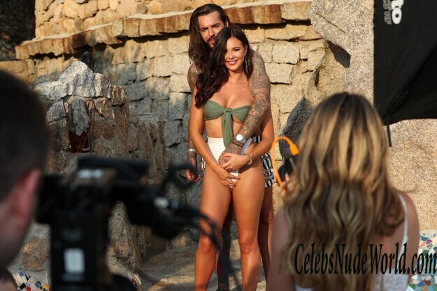 Shelby Tribble Hot 160029