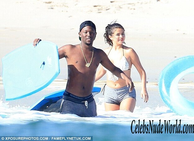 Selena Gomez the fappening pics 160079