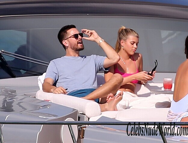 Sofia Richie Bikini 160152