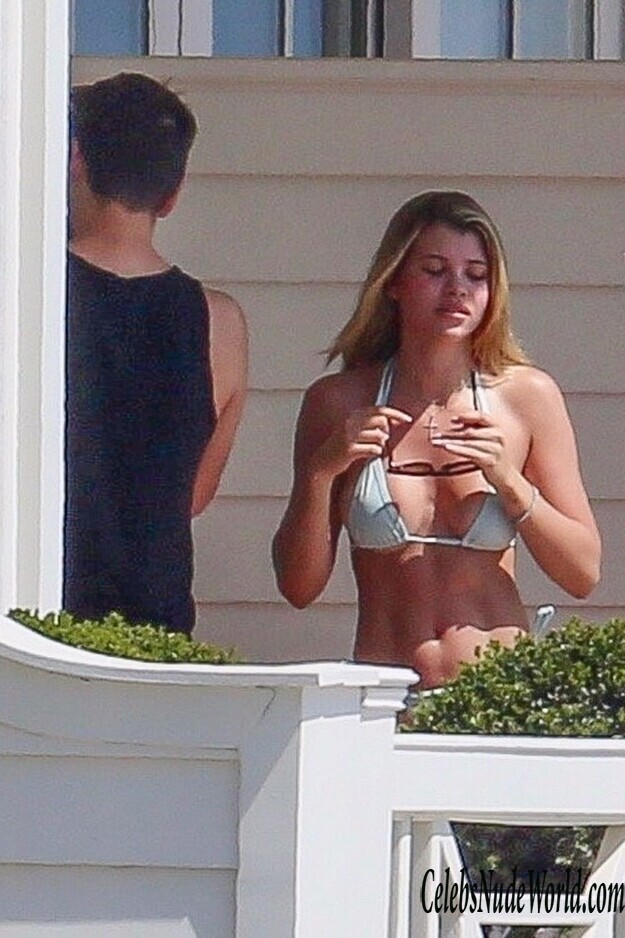 Sofia Richie Bikini 160165